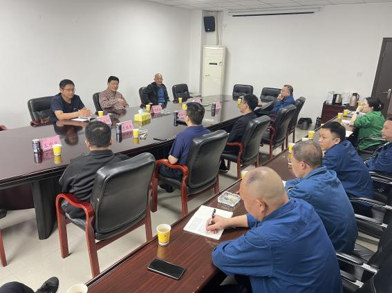 宏聲紙(zhǐ)箱公司與河(hé)南(nán)京昌包裝公司 開(kāi)展行(xíng)業(yè)技(jì)術(shù)交流